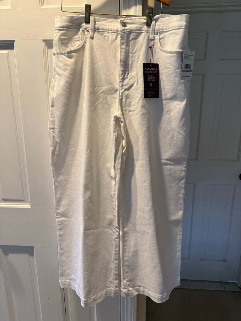 Gloria Vanderbilt White Wide Leg Cropped Jeans